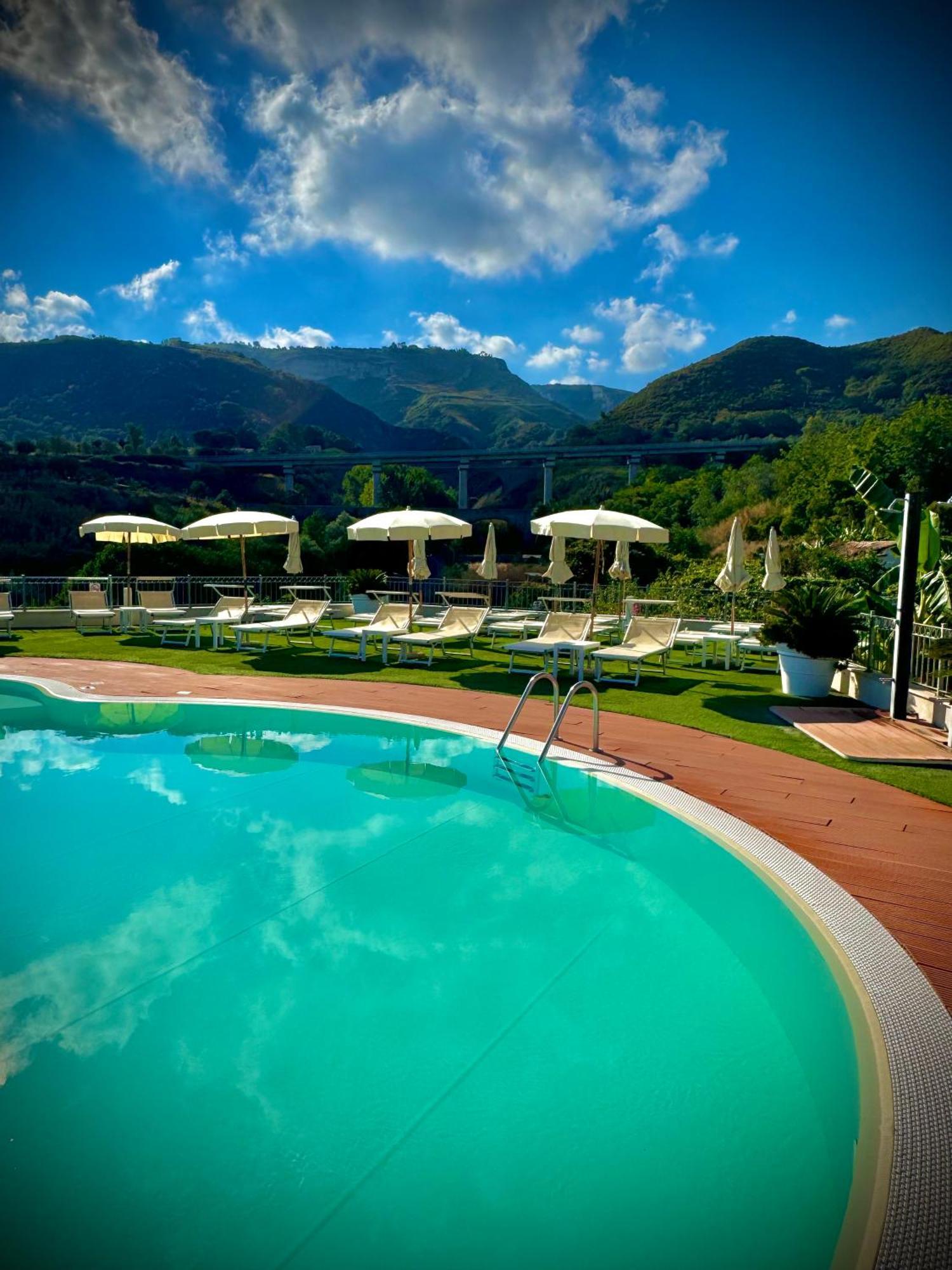 Residence New Paradise Tropea Exteriér fotografie